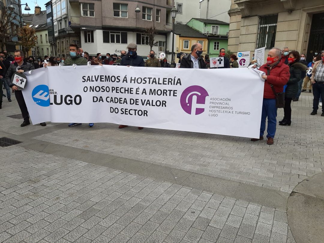La hosteleria pide ayuda La hosteleria pide ayuda