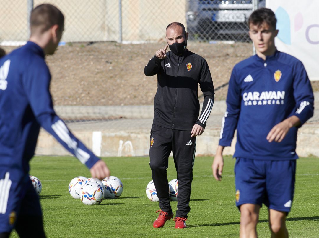 Iván Martínez dirige una de las sesiones de entrenamiento en su primera semana con entrenador del primer equipo Iván Martínez dirige una de las sesiones de entrenamiento en su primera semana con entrenador del primer equipo