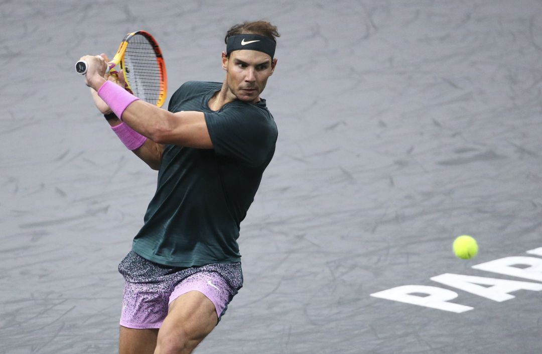 Nadal, durante un partido contra Zverev. Nadal, durante un partido contra Zverev.