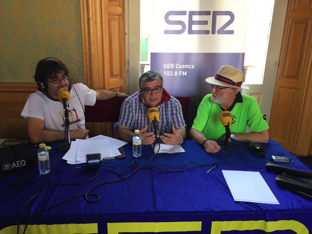 Antonio de Conca con Paco Auñon y José Vicente Ávila en 2017 en un programa especial de las fiestas de San Mateo Antonio de Conca con Paco Auñon y José Vicente Ávila en 2017 en un programa especial de las fiestas de San Mateo