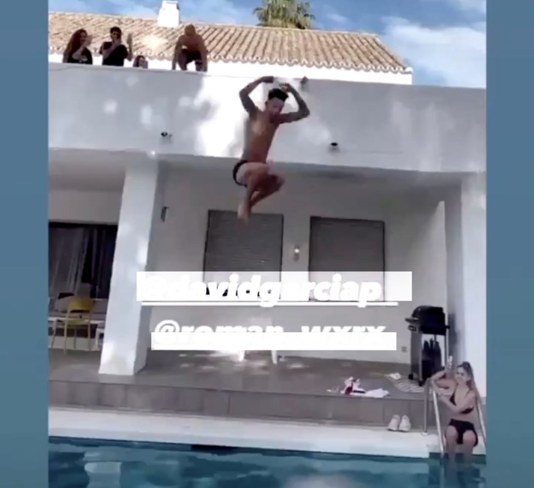 Un momento de la fiesta en la villa de Marbella Un momento de la fiesta en la villa de Marbella