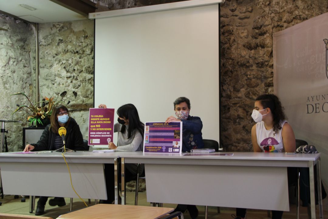 Arantza Sanz, Lucía Arranz, Montserrat Sanz y Cristina Gómez durante la presentación de las actividades organizadas con motivo del 25N, Día internacional de la eliminación de la violencia de género Arantza Sanz, Lucía Arranz, Montserrat Sanz y Cristina Gómez durante la presentación de las actividades organizadas con motivo del 25N, Día internacional de la eliminación de la violencia de género