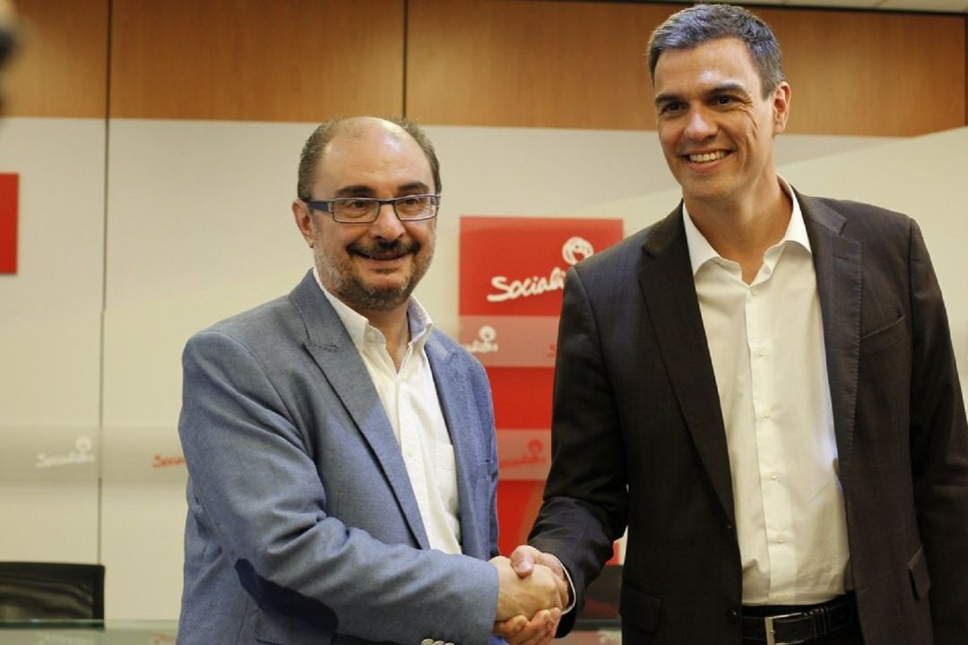 Foto de archivo de Javier Lambán y Pedro Sánchez Foto de archivo de Javier Lambán y Pedro Sánchez