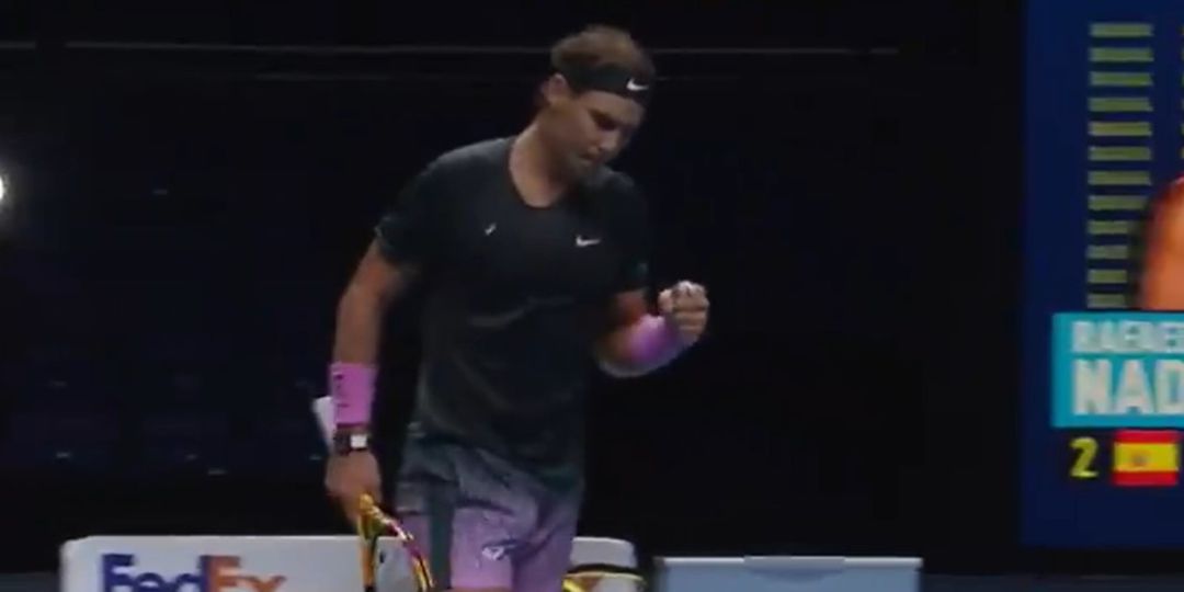 Rafa Nadal celebra un punto ante Dominic Thiem Rafa Nadal celebra un punto ante Dominic Thiem