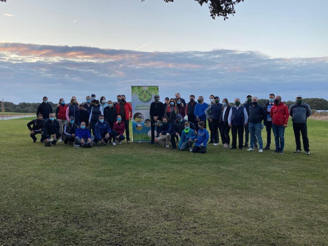 Los participantes en la reciente edición de la Friend Cup del Club de Golf Aranda. Los participantes en la reciente edición de la Friend Cup del Club de Golf Aranda.