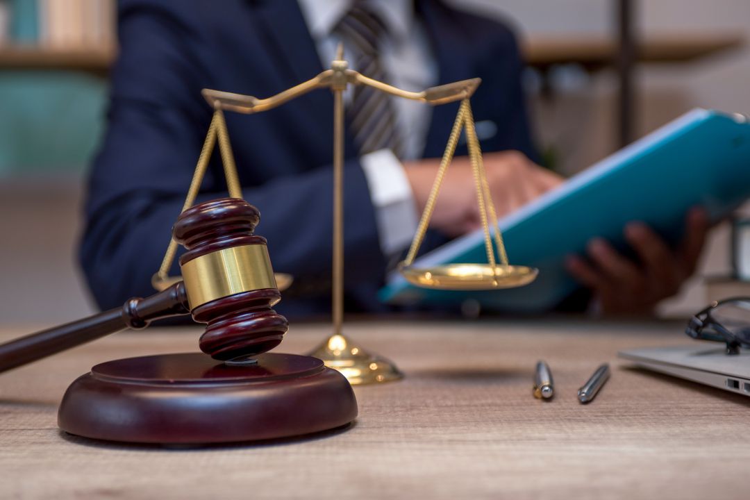 12 años y medio de cárcel para el joven que mató a otro de una paliza 12 años y medio de cárcel para el joven que mató a otro de una paliza