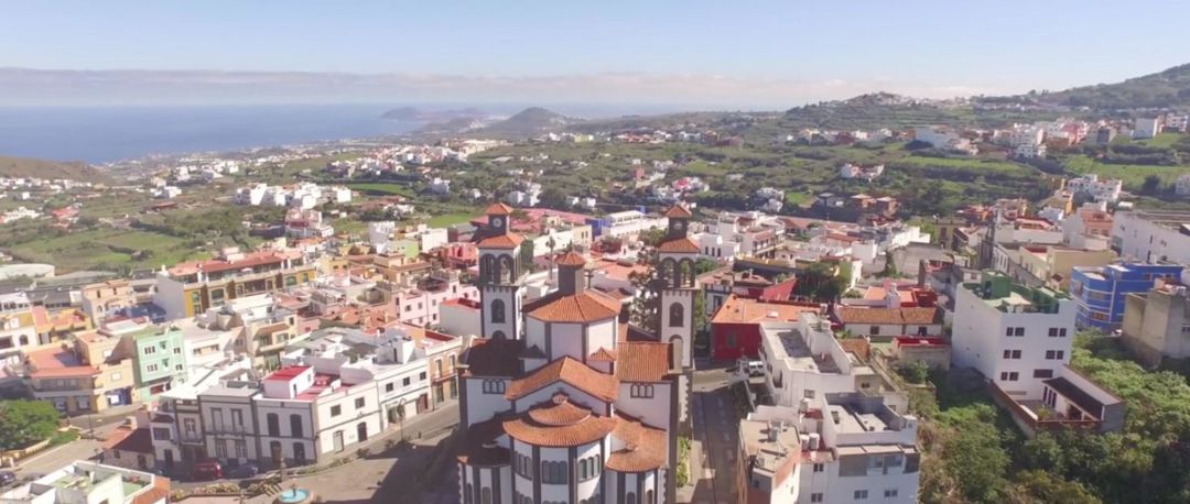Vista aérea de Moya, en la isla de Gran Canaria. Vista aérea de Moya, en la isla de Gran Canaria.