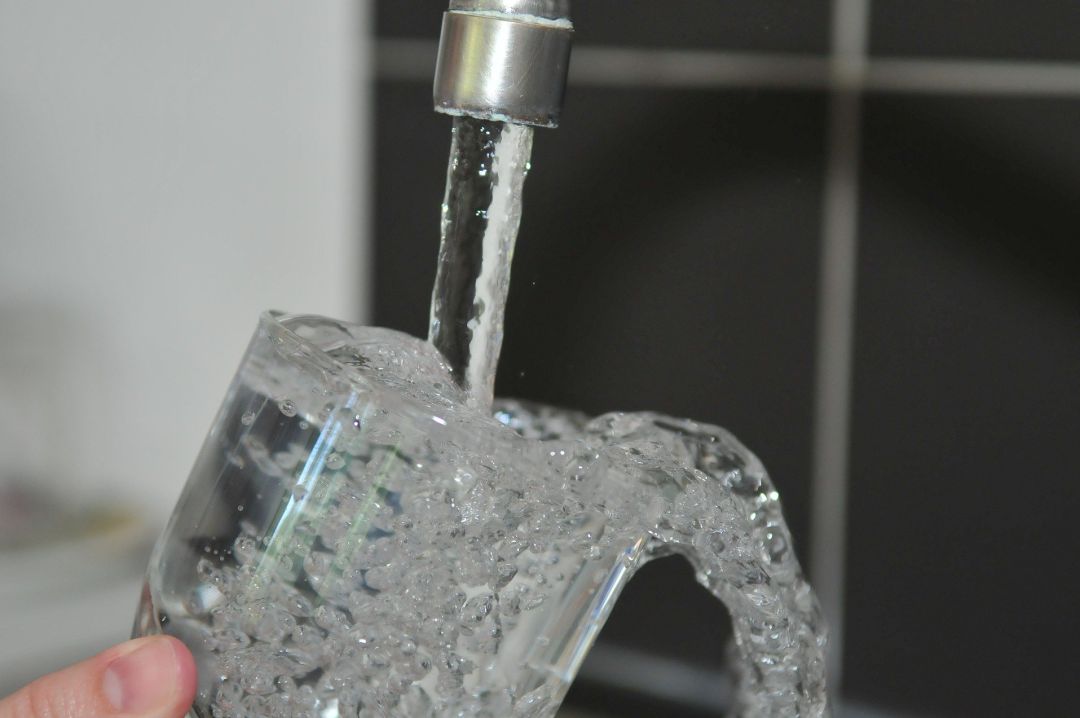 El agua de las casas de la Safor es apta para el consumo El agua de las casas de la Safor es apta para el consumo