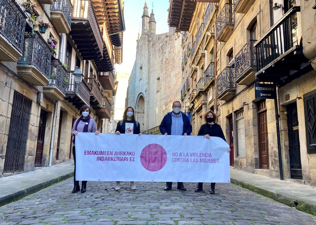 Presentados los actos del 25N en Hondarribia. Presentados los actos del 25N en Hondarribia.
