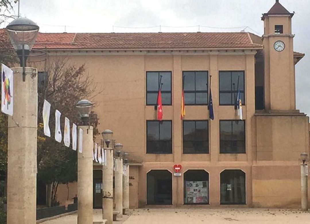Ayuntamiento de Velilla de San Antonio. Ayuntamiento de Velilla de San Antonio.