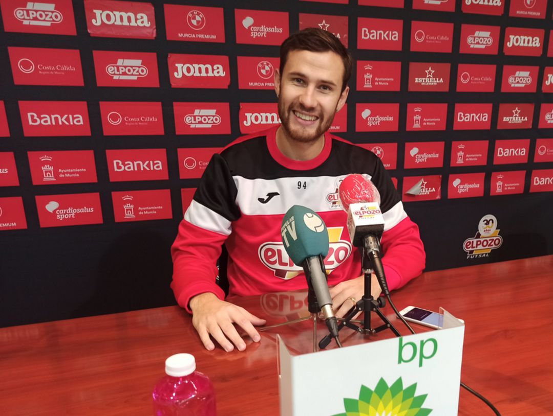 Felipe Paradynski previo a la rueda de prensa Felipe Paradynski previo a la rueda de prensa
