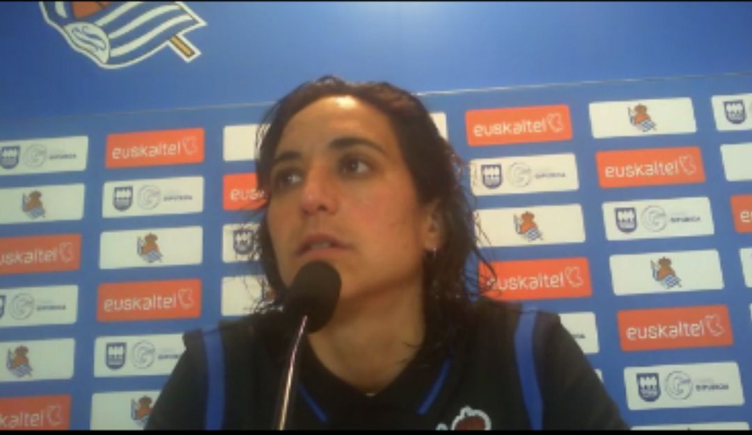 Natalia Arroyo durante su comparecencia en Zubieta Natalia Arroyo durante su comparecencia en Zubieta