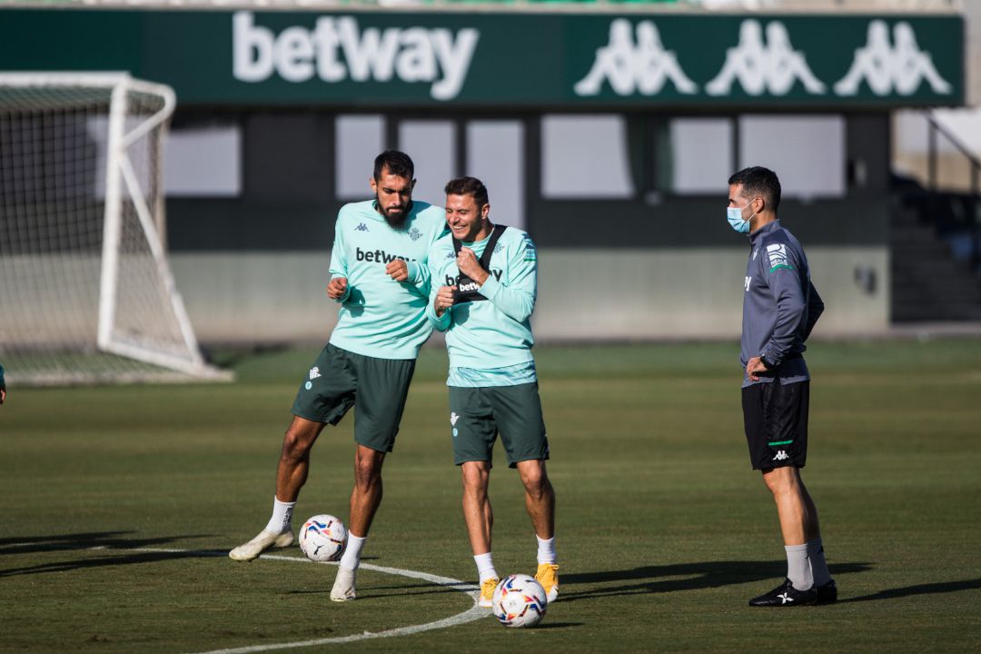 Borja Iglesias en el entrenamiento Borja Iglesias en el entrenamiento