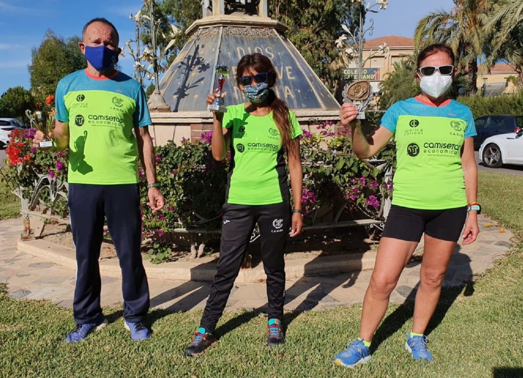 José Ferris, Ana Badillo (C) y Paqui Tárraga le tienen tomada la medida a Los Salesianos de El Campello José Ferris, Ana Badillo (C) y Paqui Tárraga le tienen tomada la medida a Los Salesianos de El Campello
