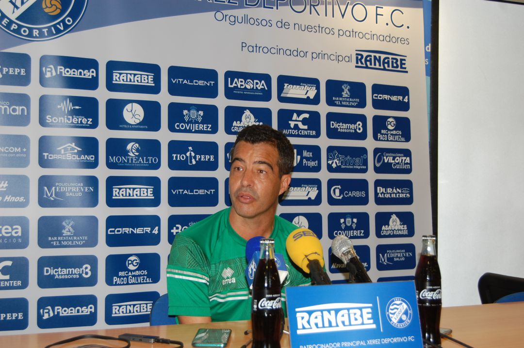 José Pérez Herrera, durante la rueda de prensa del viernes en Chapín José Pérez Herrera, durante la rueda de prensa del viernes en Chapín