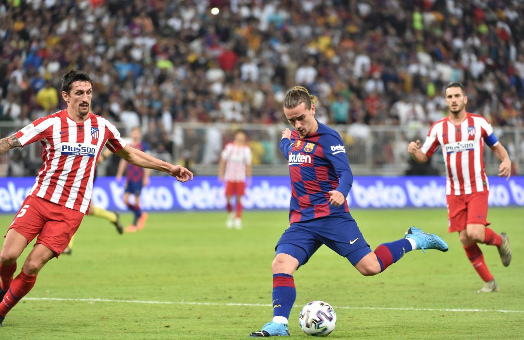 Griezmann, con el Barça, durante la pasada Supercopa de España, contra el Atlético Griezmann, con el Barça, durante la pasada Supercopa de España, contra el Atlético