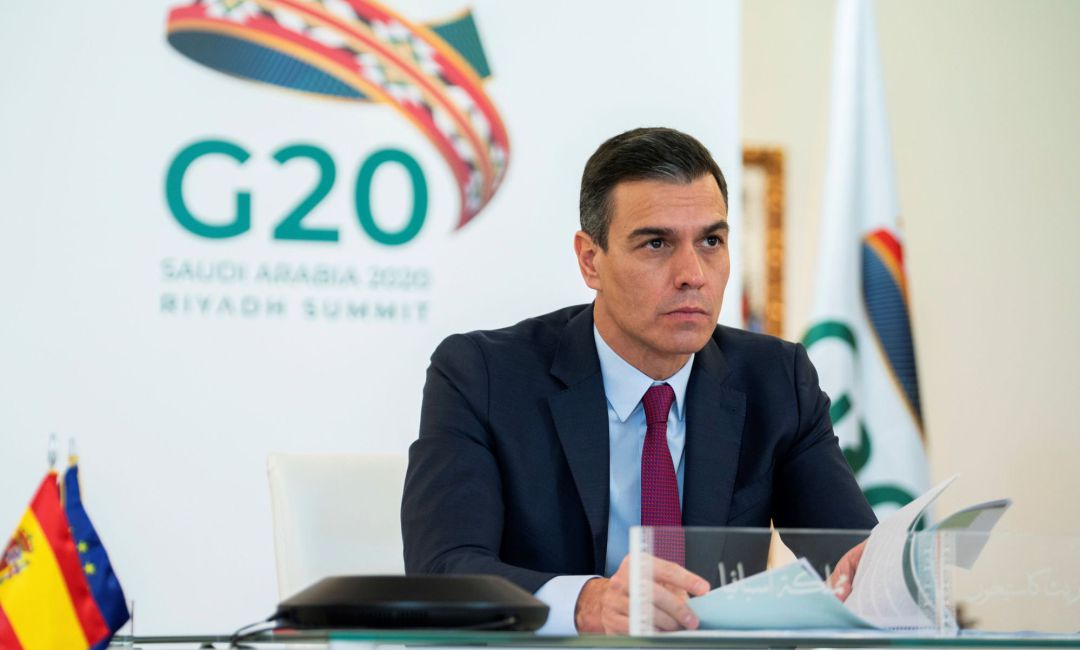 El presidente del Gobierno, Pedro Sánchez, participa por videoconferencia en la cumbre de líderes del G20 . El presidente del Gobierno, Pedro Sánchez, participa por videoconferencia en la cumbre de líderes del G20 .