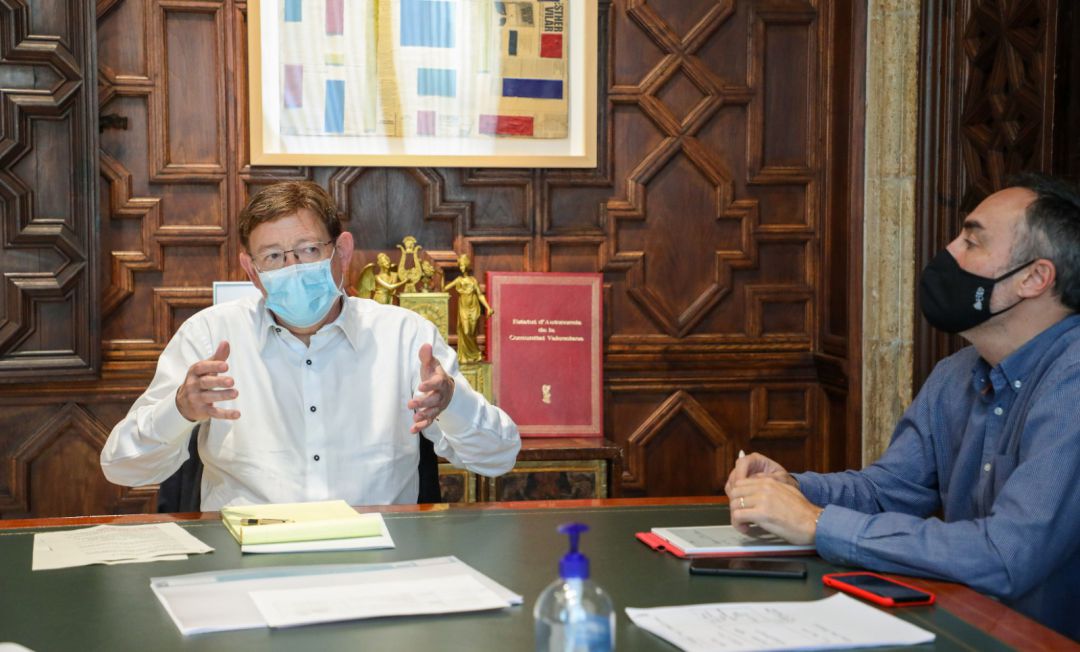 El president Ximo Puig se ha reunido con Juan Ángel Poyatos, director general de Coordinación de la Acción del Gobierno y responsable de la Oficina Valenciana para la Recuperación. El president Ximo Puig se ha reunido con Juan Ángel Poyatos, director general de Coordinación de la Acción del Gobierno y responsable de la Oficina Valenciana para la Recuperación.