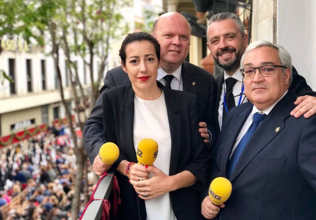 Imagen de archivo de parte del equipo de retransmisiones de Cruz de Guía; de izquierda a derecha, Elena Carazo, Javier Márquez, Paco García y José Manuel García Imagen de archivo de parte del equipo de retransmisiones de Cruz de Guía; de izquierda a derecha, Elena Carazo, Javier Márquez, Paco García y José Manuel García