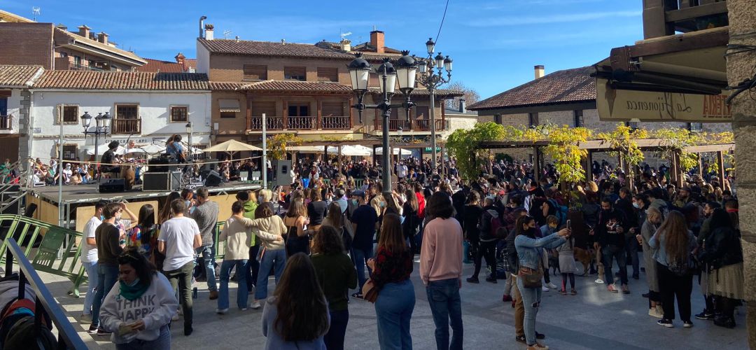 Plaza de Manzanares El Real Plaza de Manzanares El Real