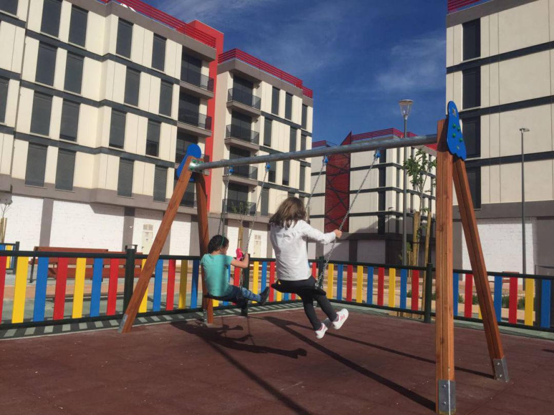 Parque infantil en San Fernando Parque infantil en San Fernando
