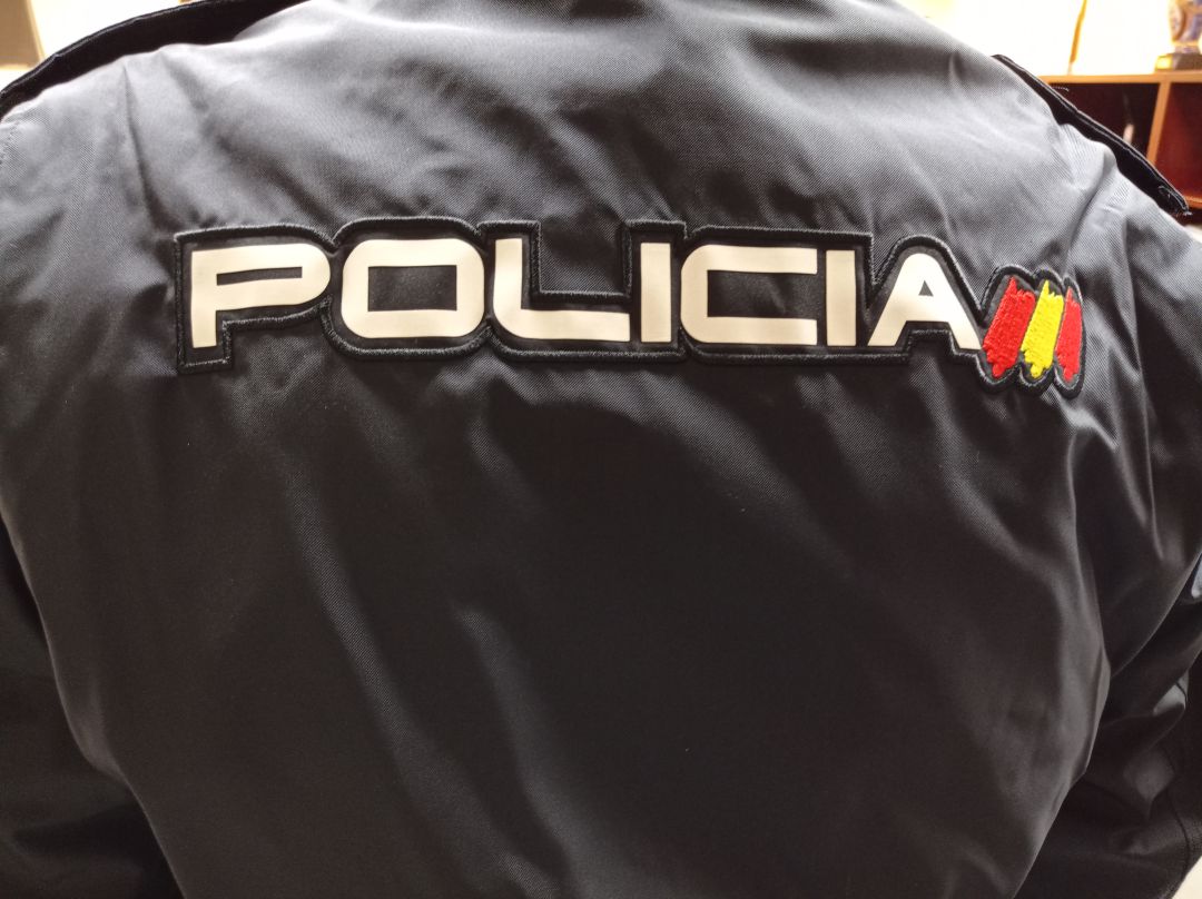 La Policía Nacional de Palencia salva la vida a un bebé de menos de un año La Policía Nacional de Palencia salva la vida a un bebé de menos de un año