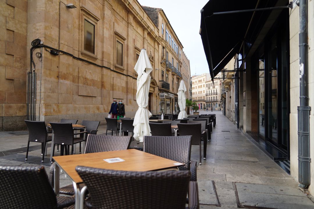 Imagen de una terraza de hostelería en la plaza de Santa Eulalia de Salamanca. Imagen de una terraza de hostelería en la plaza de Santa Eulalia de Salamanca.