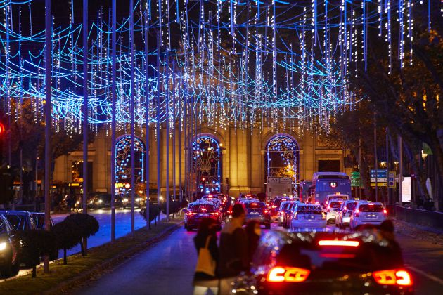 Madrid, con la iluminación navideña. Madrid, con la iluminación navideña.