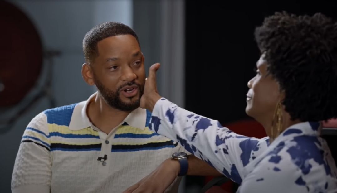Will Smith y la tía Viv se reconcilian tres décadas más tarde. Will Smith y la tía Viv se reconcilian tres décadas más tarde.