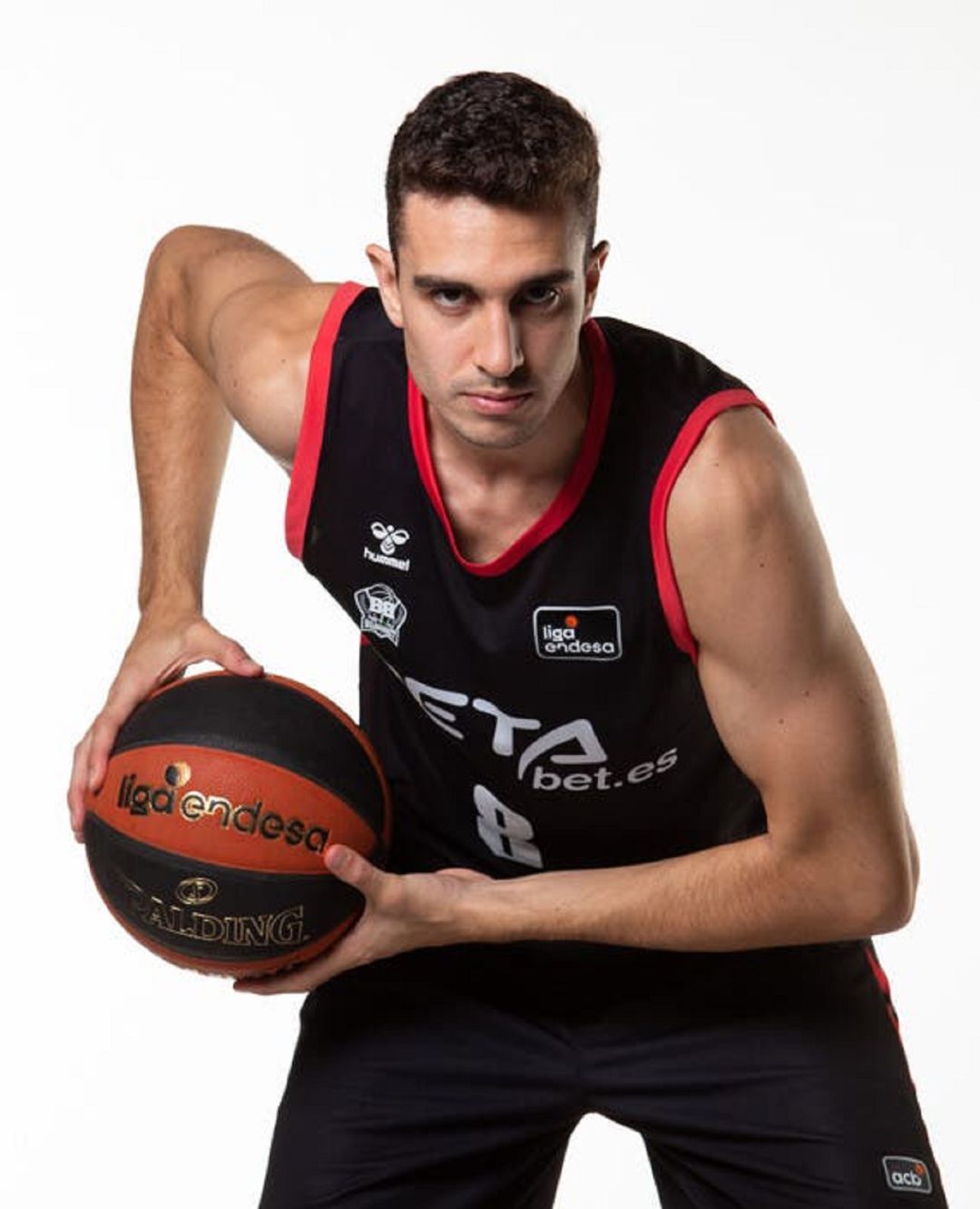 Alex Reyes en directo en Play Basket Bizkaia Alex Reyes en directo en Play Basket Bizkaia