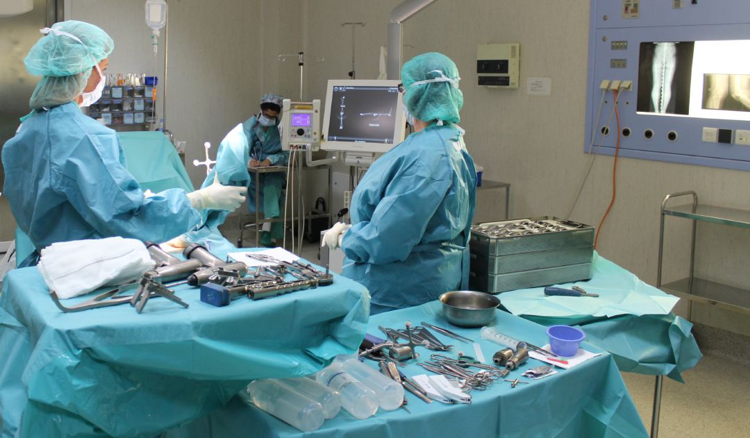 Quirófano. Operación rodilla Quirófano. Operación rodilla