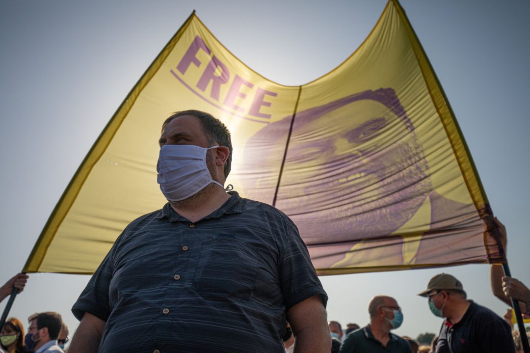 El líder de ERC, Oriol Junqueras, en la comparecencia que él hace con los otros presos del 1-O antes de su nuevo ingreso en prisión. El líder de ERC, Oriol Junqueras, en la comparecencia que él hace con los otros presos del 1-O antes de su nuevo ingreso en prisión.