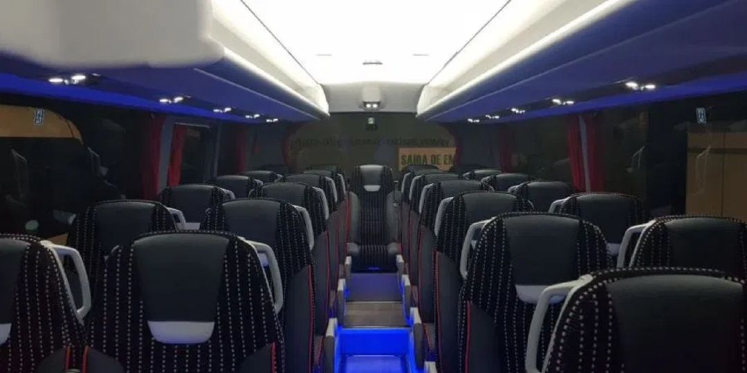 rizar ha probado en sus autobuses un purificador de aire desarrollado por Hispacold, una de las empresas del grupo, que demuestra una efectividad para eliminar el Sars-Cov-2 en estos vehículos "superior al 99,7 %". rizar ha probado en sus autobuses un purificador de aire desarrollado por Hispacold, una de las empresas del grupo, que demuestra una efectividad para eliminar el Sars-Cov-2 en estos vehículos "superior al 99,7 %".
