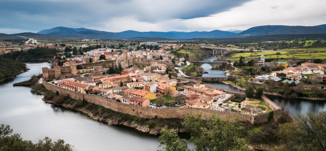 Buitrago del Lozoya Buitrago del Lozoya