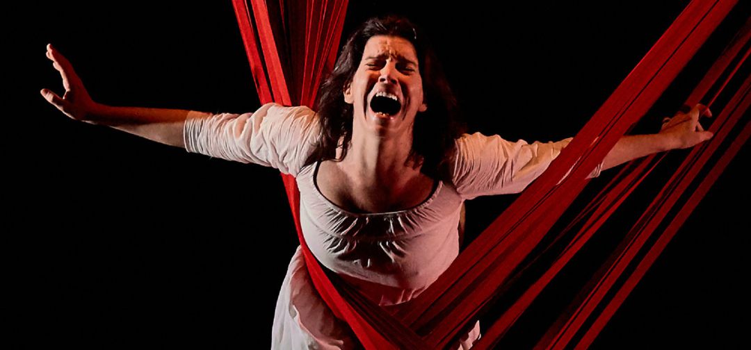 Escena de la obra de teatro "Mariana Pineda" que se representa en el Teatro Buero Vallejo de Alcorcón Escena de la obra de teatro "Mariana Pineda" que se representa en el Teatro Buero Vallejo de Alcorcón