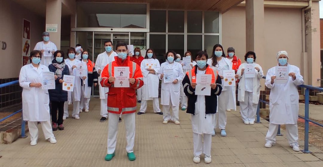 Concentración de sanitarios en Soria Concentración de sanitarios en Soria