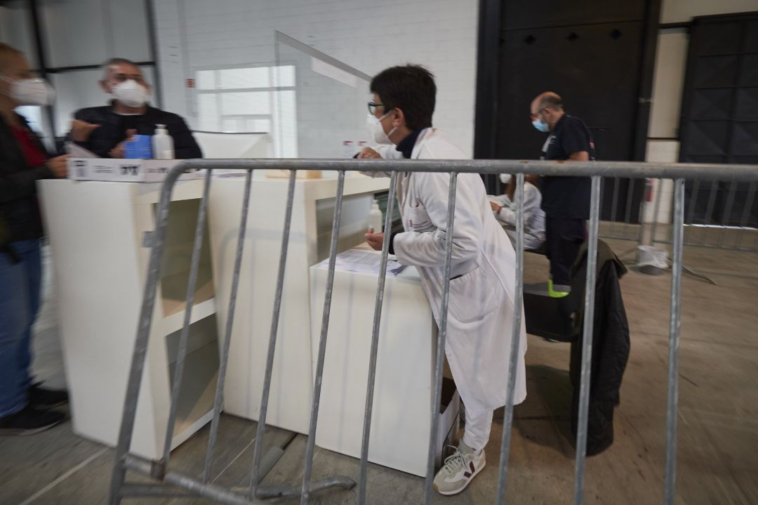 Recinto Ferial de Navarra, en Pamplona, donde el Departamento de Salud del Gobierno de Navarra realiza pruebas PCR de detección del Covid. Recinto Ferial de Navarra, en Pamplona, donde el Departamento de Salud del Gobierno de Navarra realiza pruebas PCR de detección del Covid.