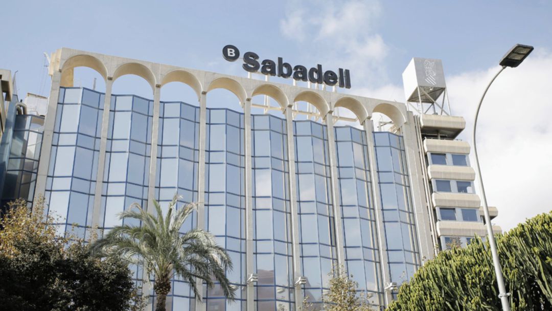 Sede de Banco Sabadell en Alicante Sede de Banco Sabadell en Alicante