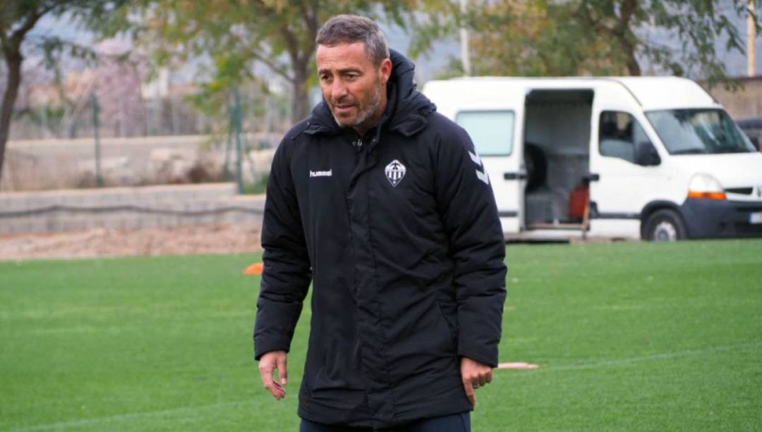 El entrenador del CD Castellón, Óscar Cano El entrenador del CD Castellón, Óscar Cano