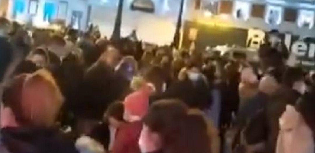 La Puerta del Sol este sábado. La Puerta del Sol este sábado.
