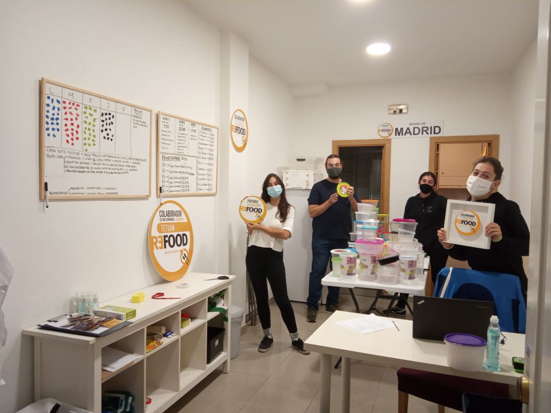 Refood Madrid: una iniciativa de barrio para combatir el desperdicio de alimentos y el hambre Refood Madrid: una iniciativa de barrio para combatir el desperdicio de alimentos y el hambre
