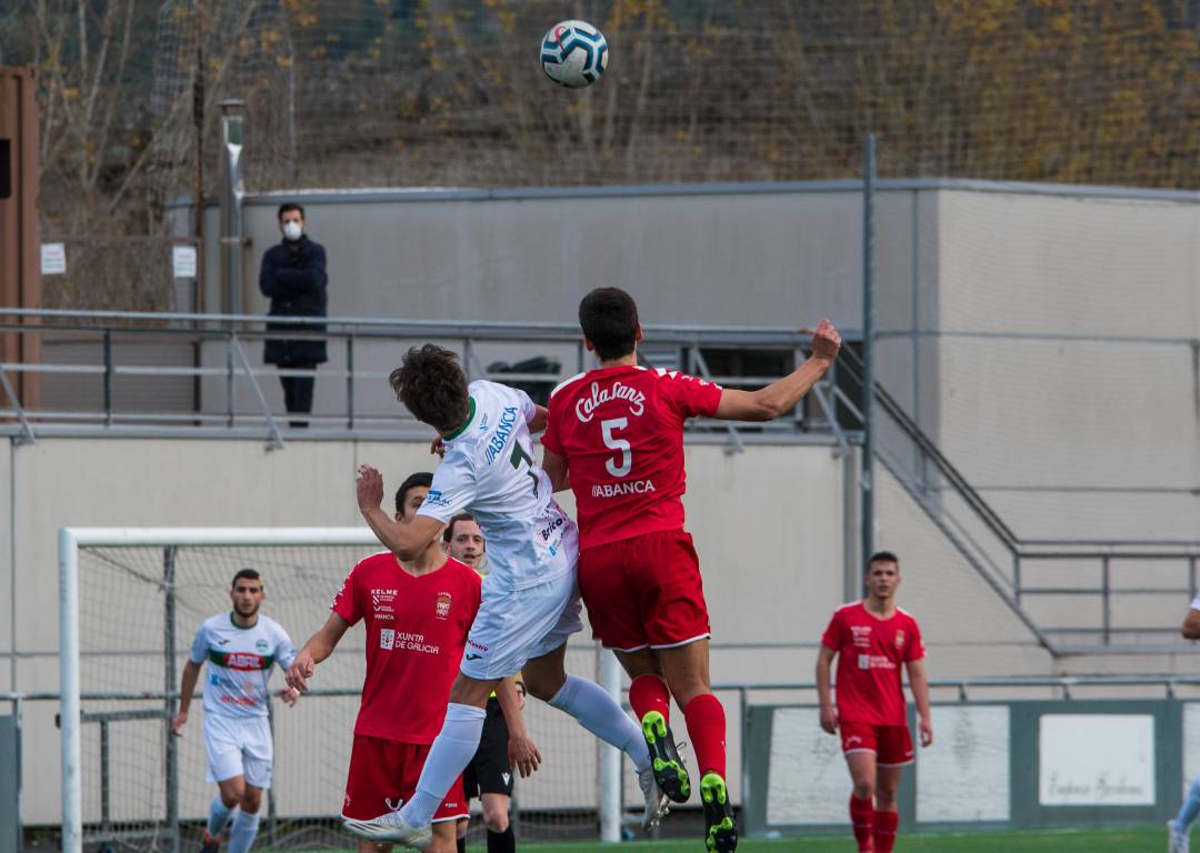 El Pabellón CF perdía en Os Remedios, por cero a uno ante el Calasanz
El Pabellón CF perdía en Os Remedios, por cero a uno ante el Calasanz