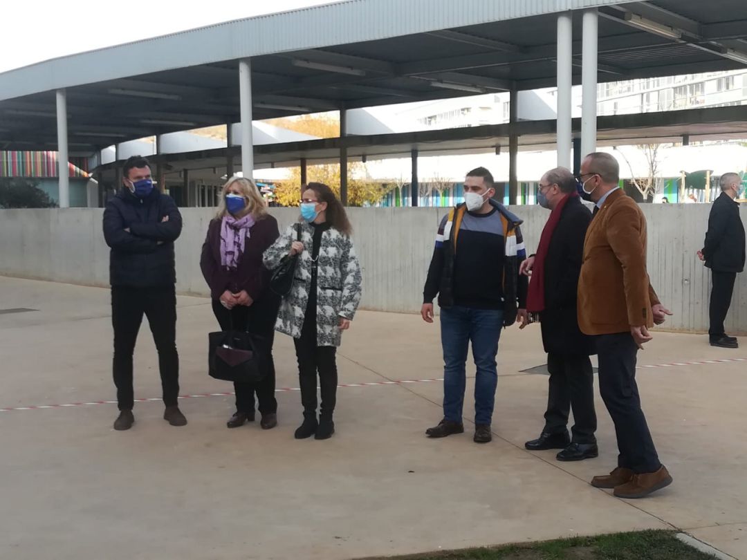 Javier Lambán ha hecho estas declaraciones en su visita al colegio San Jorge de Valdespartera, barrio de Zaragoza Javier Lambán ha hecho estas declaraciones en su visita al colegio San Jorge de Valdespartera, barrio de Zaragoza