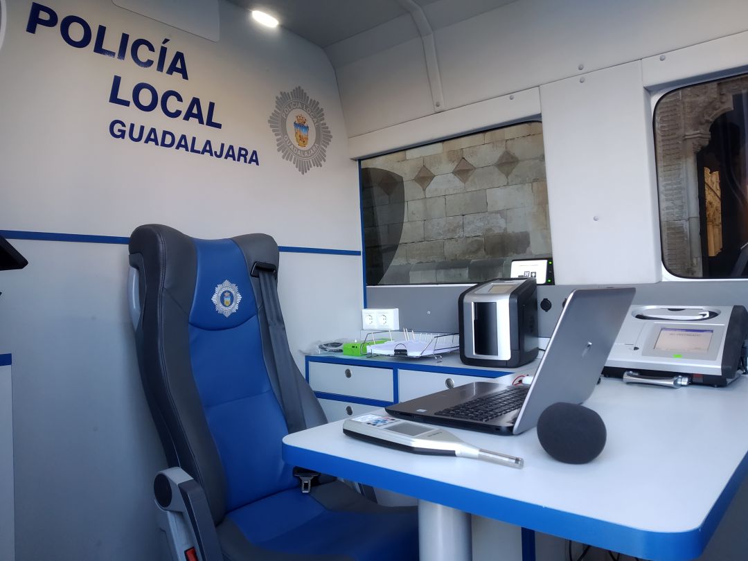 Oficina móvil de denuncias y atestados de Policía Local Oficina móvil de denuncias y atestados de Policía Local