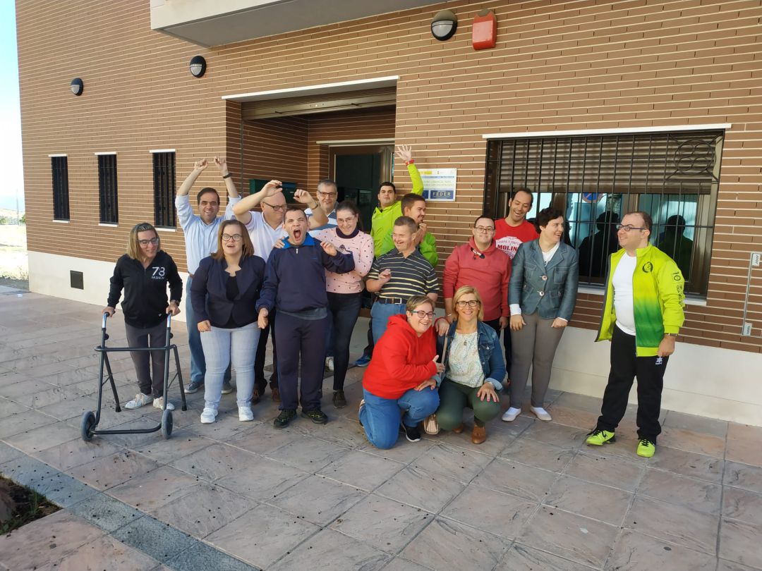 Alguno de los usuarios de ADIJ Jódar en una actividad previa a la pandemia por el COVID 19 Alguno de los usuarios de ADIJ Jódar en una actividad previa a la pandemia por el COVID 19
