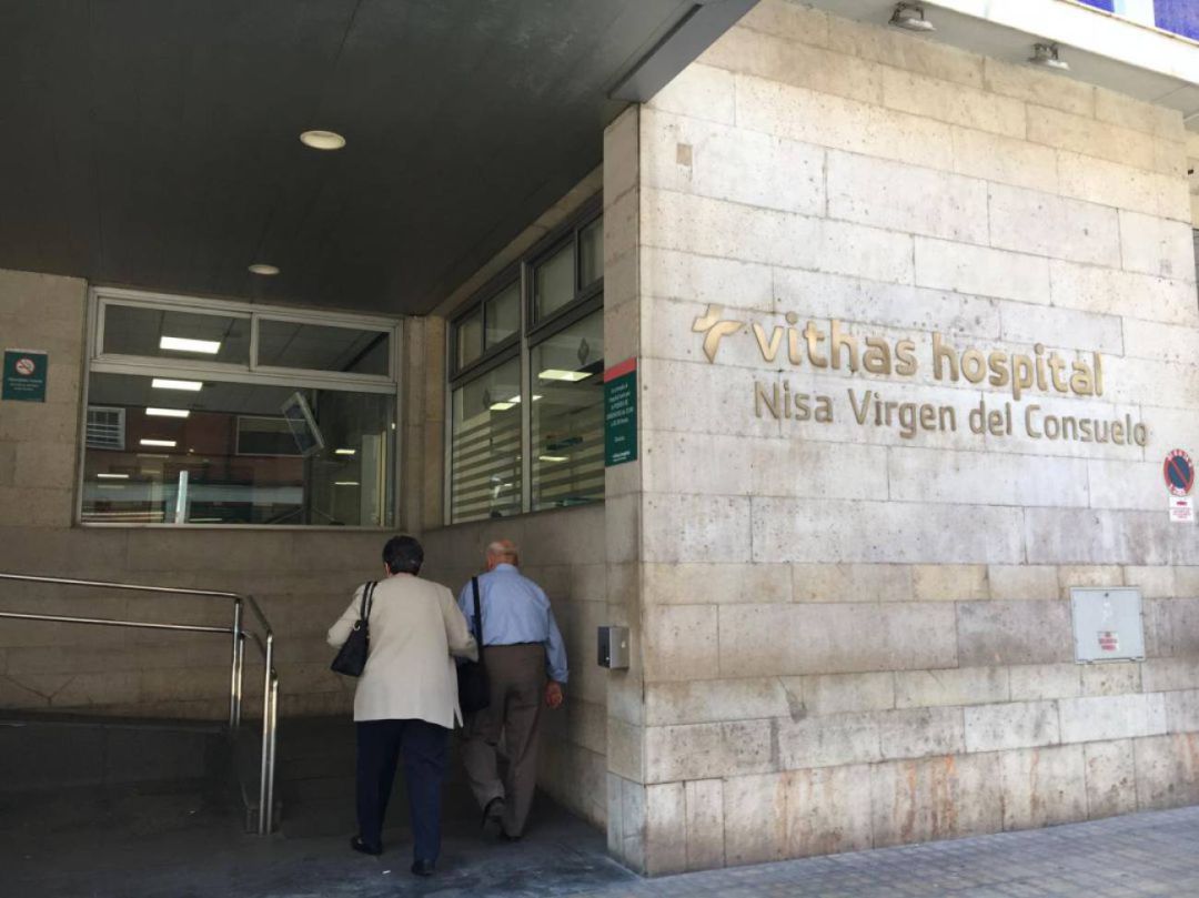 Fachada del Hospital Virgen del Consuelo de València Fachada del Hospital Virgen del Consuelo de València