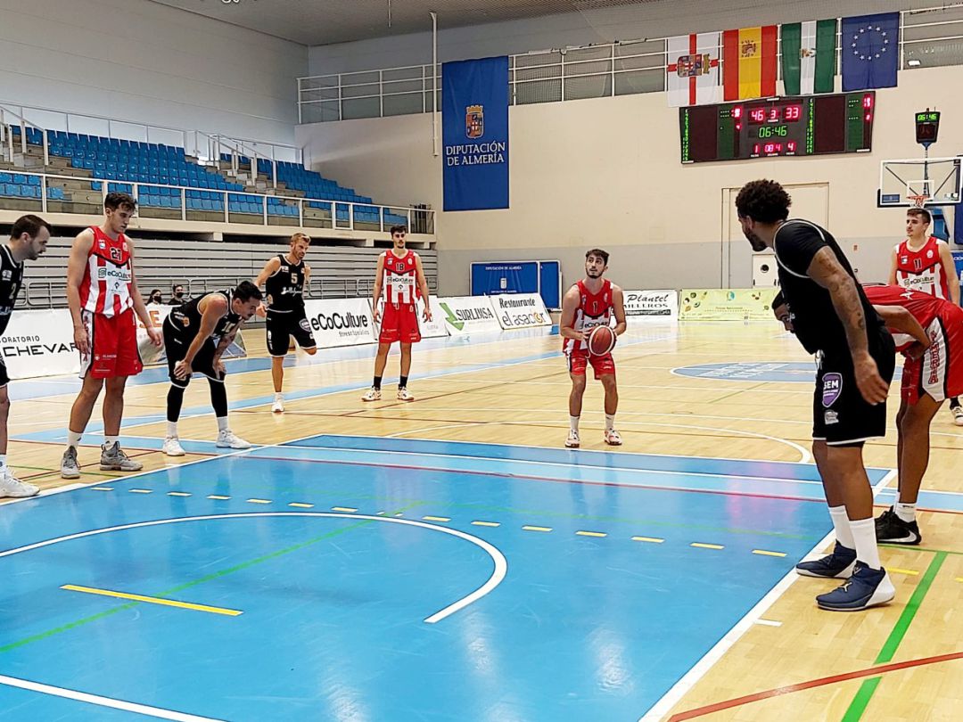 Los jugadores rojillos realizaron un partido muy completo. Los jugadores rojillos realizaron un partido muy completo.