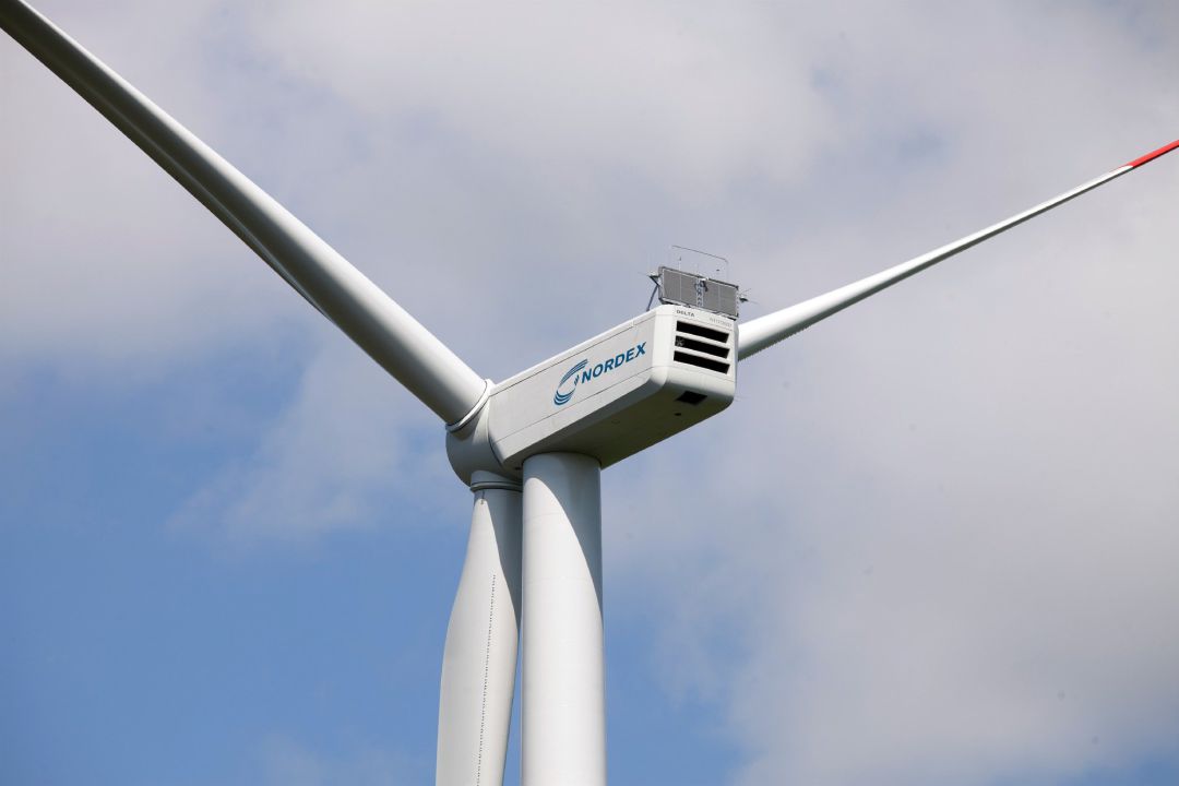 La planta de Motilla fabrica plataformas para los aerogeneradores La planta de Motilla fabrica plataformas para los aerogeneradores