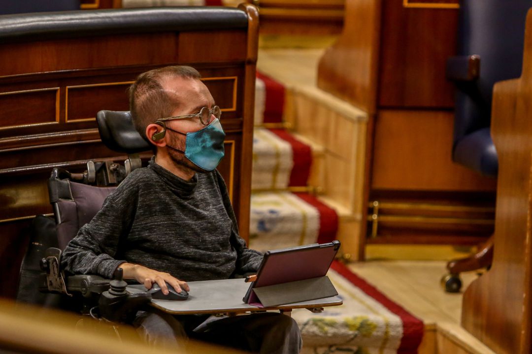 El portavoz parlamentario de Unidas Podemos, Pablo Echenique, durante una sesión plenaria en el Congreso de los Diputados, en Madrid, a 30 de noviembre de 2020. El portavoz parlamentario de Unidas Podemos, Pablo Echenique, durante una sesión plenaria en el Congreso de los Diputados, en Madrid, a 30 de noviembre de 2020.