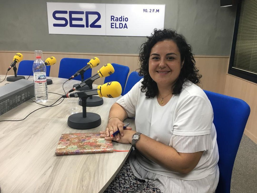 Laura estevan, alcaldesa de Sax Laura estevan, alcaldesa de Sax